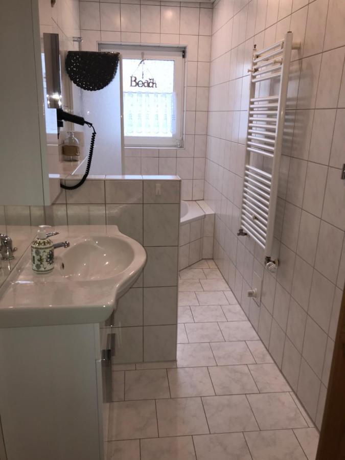 Dat Sottje Huus Wilhelmshaven Exterior foto